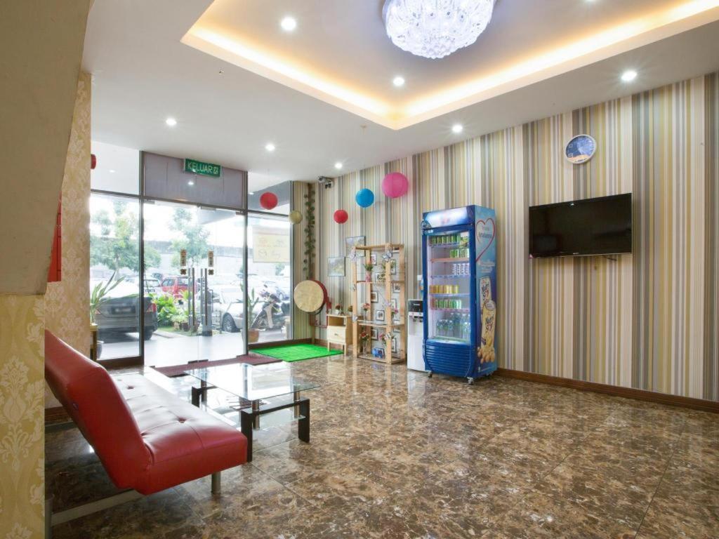Hotel Zamburger Sungai Besi كوالالمبور المظهر الخارجي الصورة