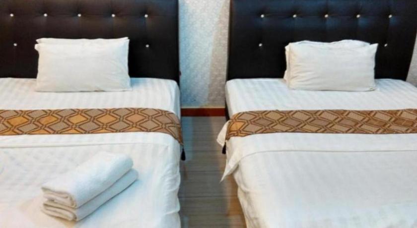 Hotel Zamburger Sungai Besi كوالالمبور المظهر الخارجي الصورة